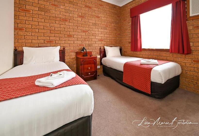 غرفة عائلية, Narrandera Club Motor Inn
