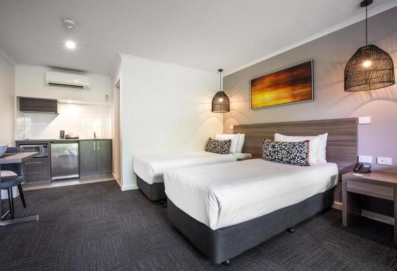 Студио Executive, Doncaster Apartments By Nightcap Plus