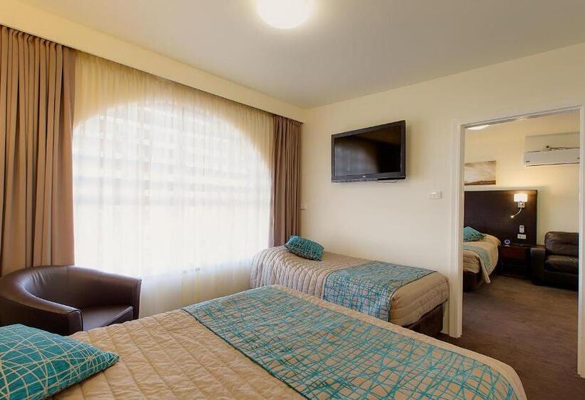 家族用の部屋エコノミー, El Motor Inn