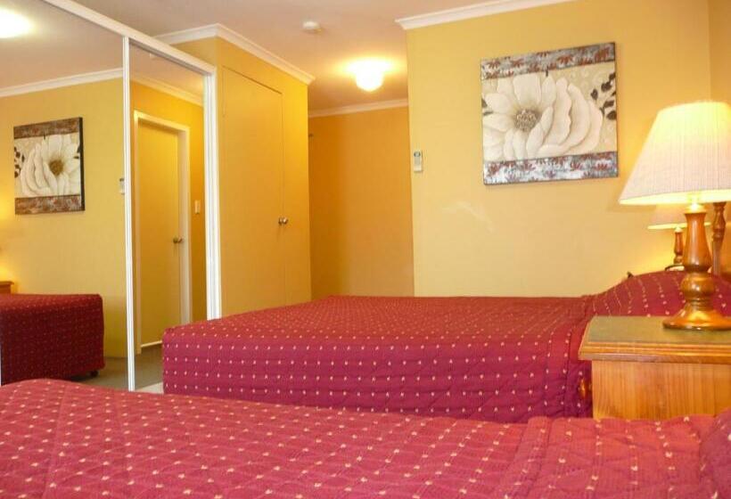 Семейный Номер, Parramatta City Motel