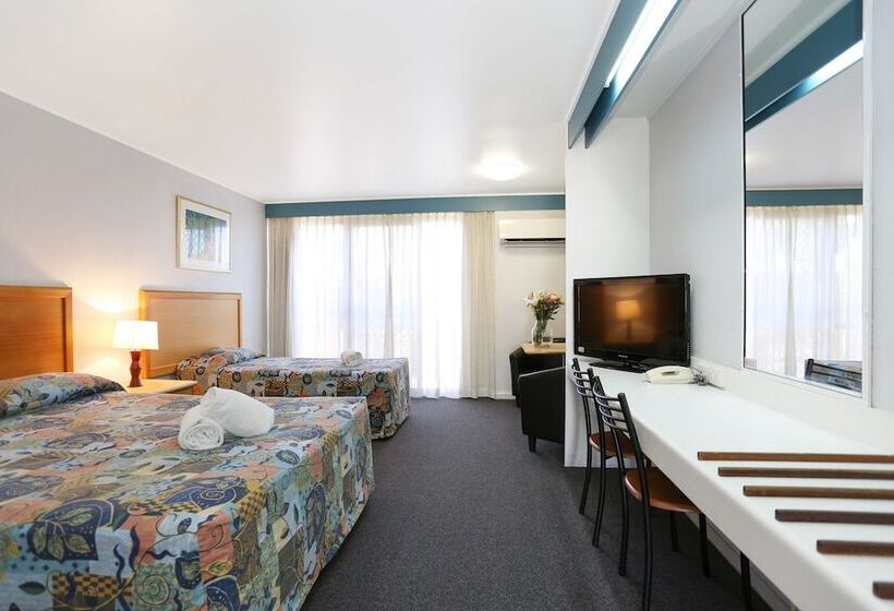 Номер Стандарт, Reef Resort Motel