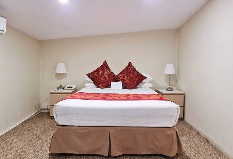 이코노미 룸, Twin Towers Inn