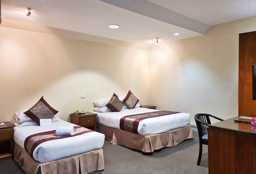 이코노미 룸, Twin Towers Inn