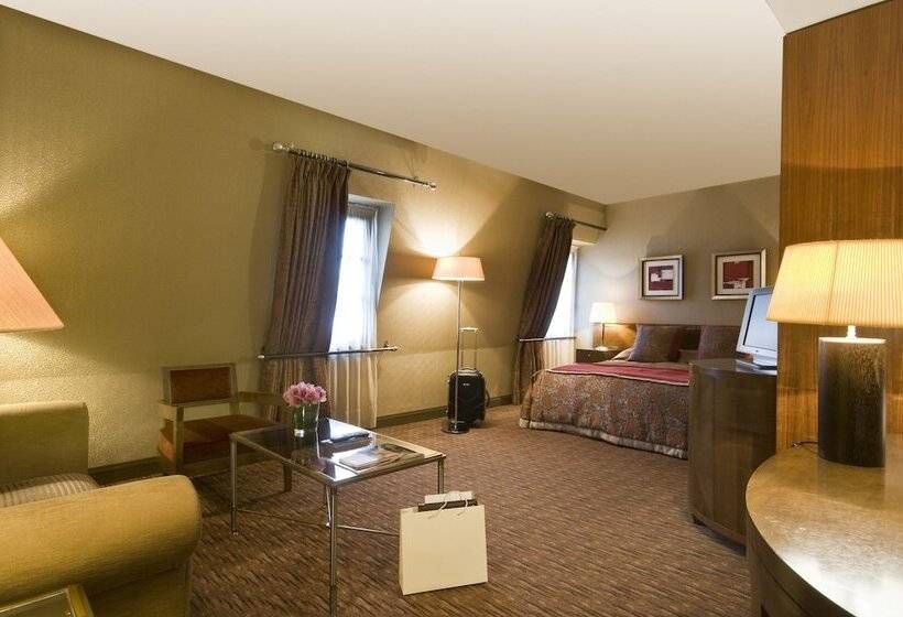 اتاق لوکس, Warwick Brussels  Grand Place