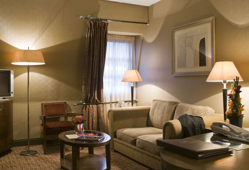 سوییت جونیور, Warwick Brussels  Grand Place