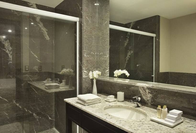 اتاق لوکس, Windsor California Copacabana
