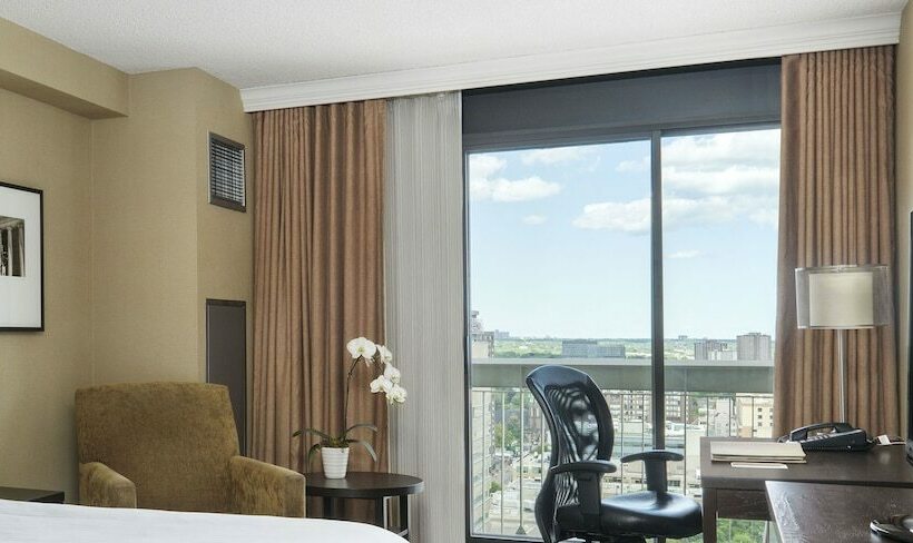 デラックスルーム, Chelsea Hotel Toronto