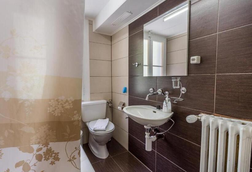 Family Suite, Sterne