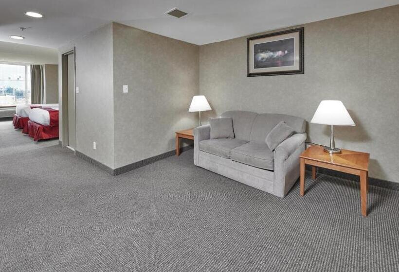 Deluxe Suite, The Falls Hotel & Inn