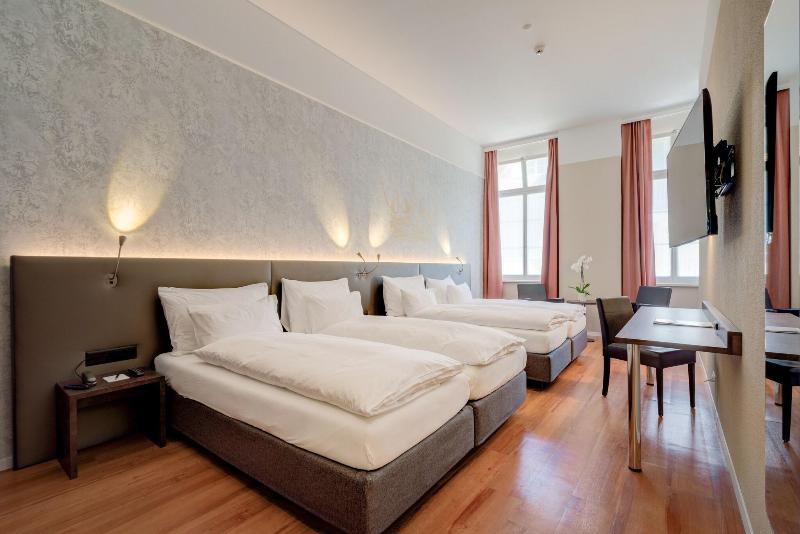 اتاق استاندارد چهار تخته, Altstadt Hotel Krone Luzern