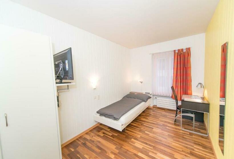 Номер Стандарт Индивидуальный, Rotes Haus
