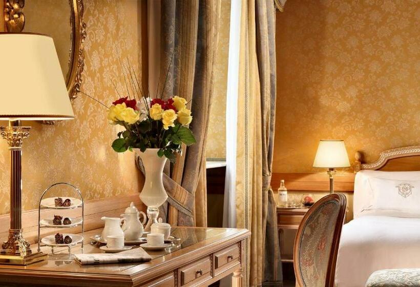 Superior Interior Room, Splendide Royal