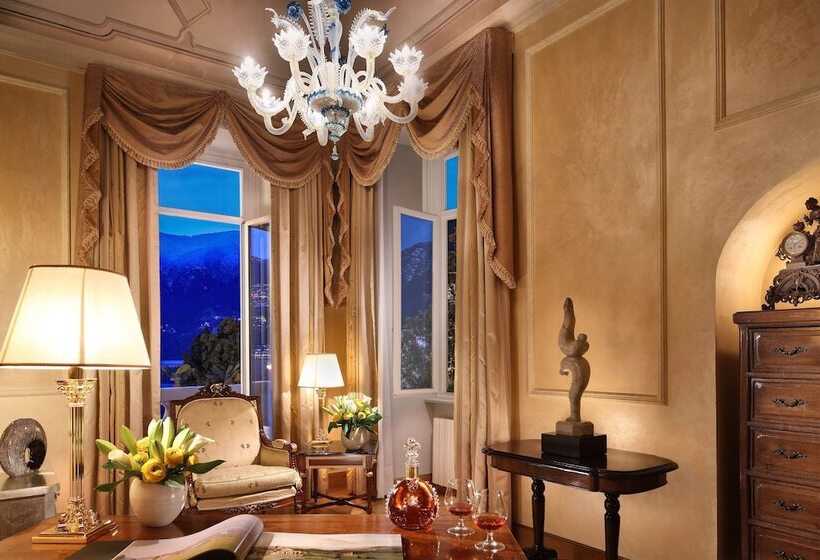 سوییت جونیور با چشم‌انداز دریاچه, Splendide Royal