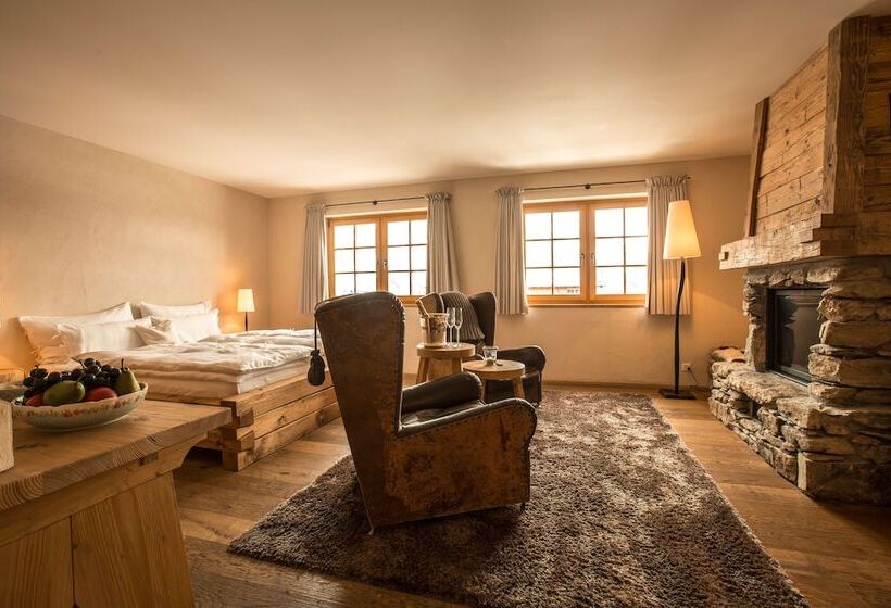 سوییت, Maiensässhotel Guarda Val