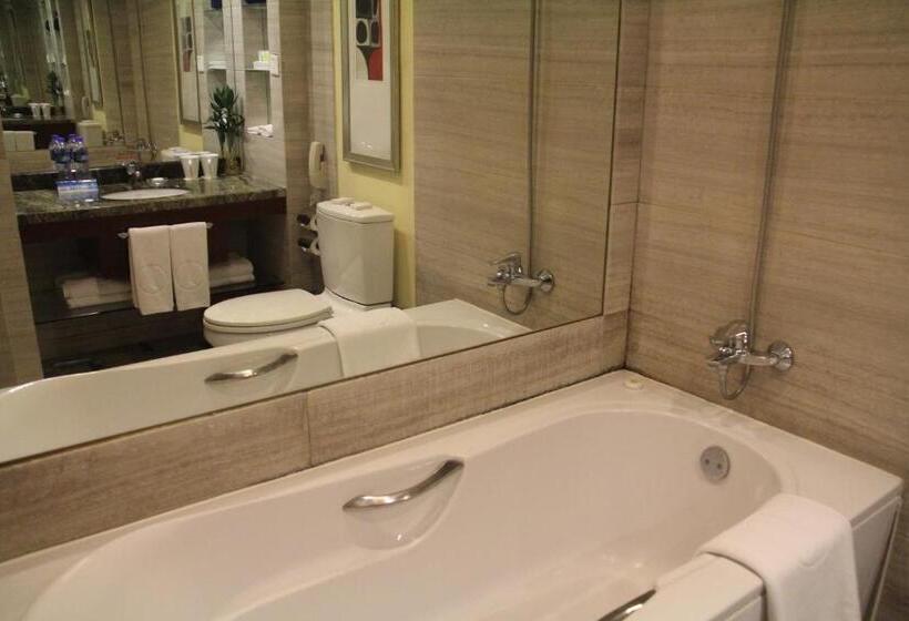 اتاق سوپریور, Jianguo Hotel Xi An