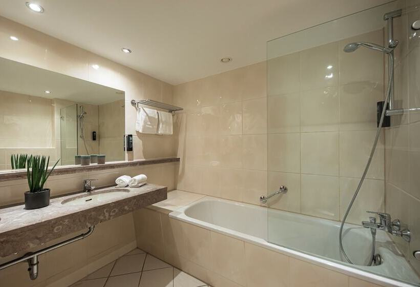 Семейный Номер, Achat Hotel Braunschweig