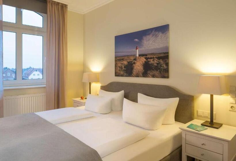 Апартаменты 3 Спальни, Dorint Strandresort & Spa Westerland/sylt