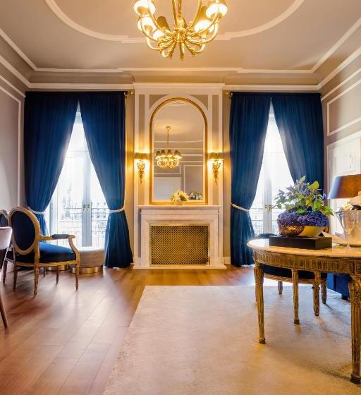 سوئیت با چشم‌انداز, Excelsior Hotel Ernst Am Dom