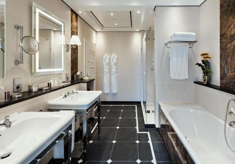 اتاق استاندارد, Excelsior Hotel Ernst Am Dom