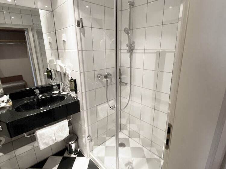 اتاق راحتی یک تخته, Schlosshotel Kassel