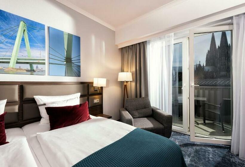 اتاق لوکس با چشم‌انداز شهر, Wyndham Köln