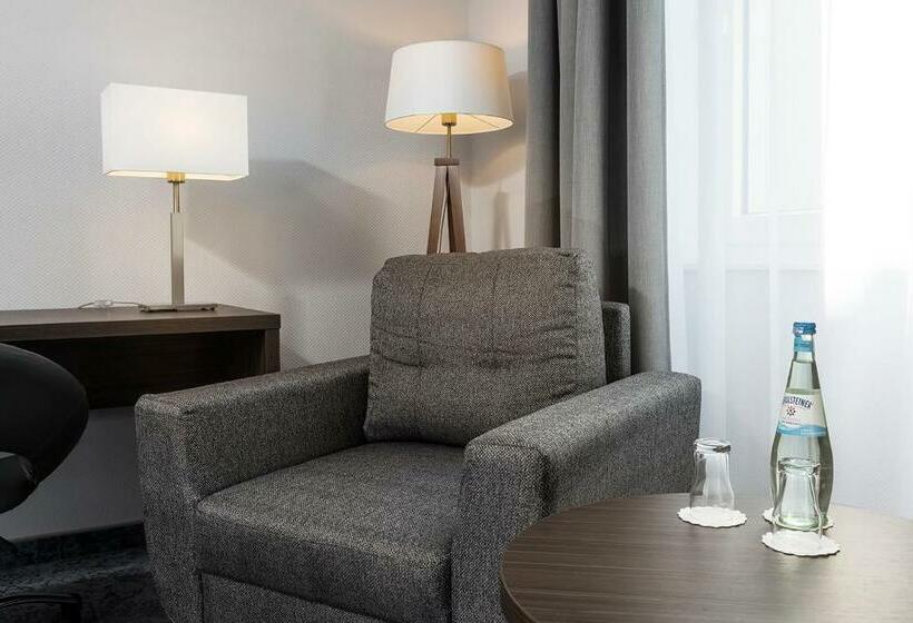اتاق لوکس با چشم‌انداز شهر, Wyndham Köln