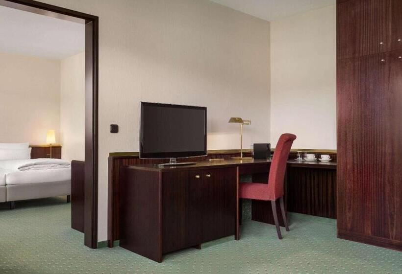 Suite Junior, Amedia Siegen, Trademark Collection By Wyndham