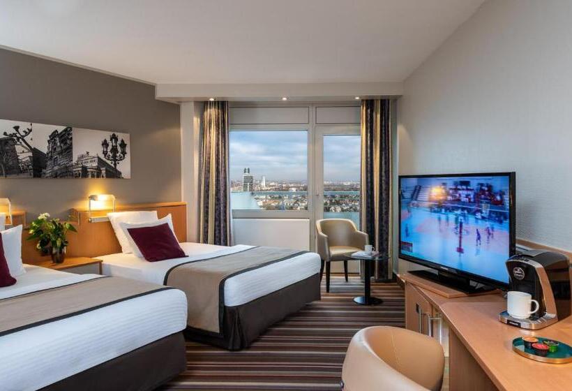 اتاق راحتی, Leonardo Royal Hotel Frankfurt