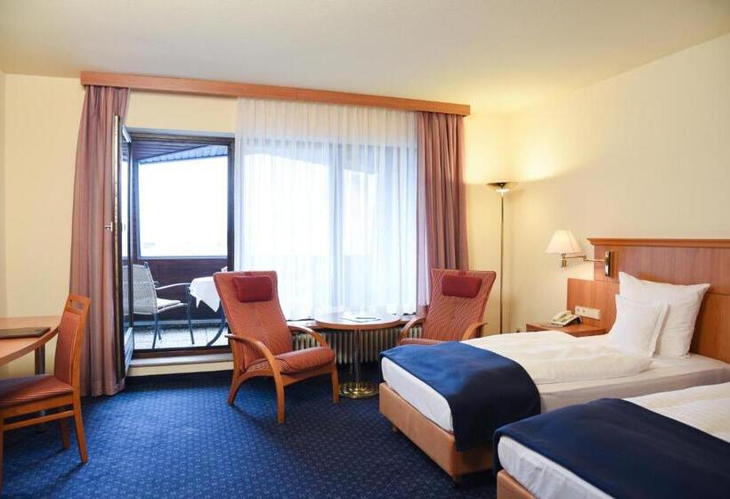 Номер Комфорт, Parkhotel Bad Homburg