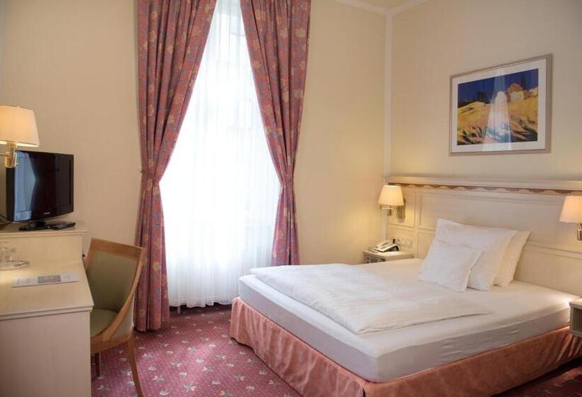 Номер Стандарт, Parkhotel Bad Homburg