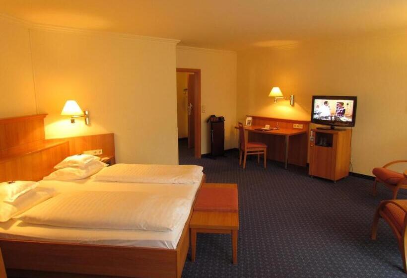 Номер Superior Кровать Кинг, Parkhotel Bad Homburg