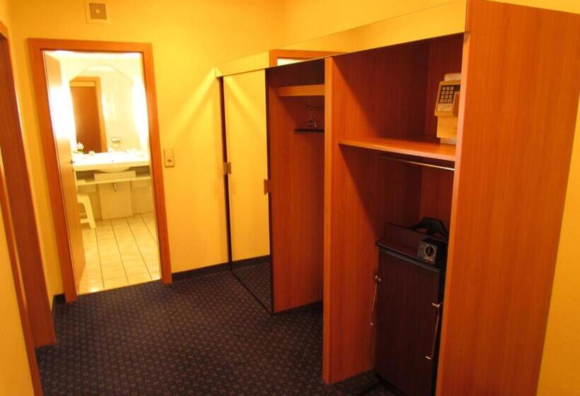 Номер Superior Кровать Кинг, Parkhotel Bad Homburg