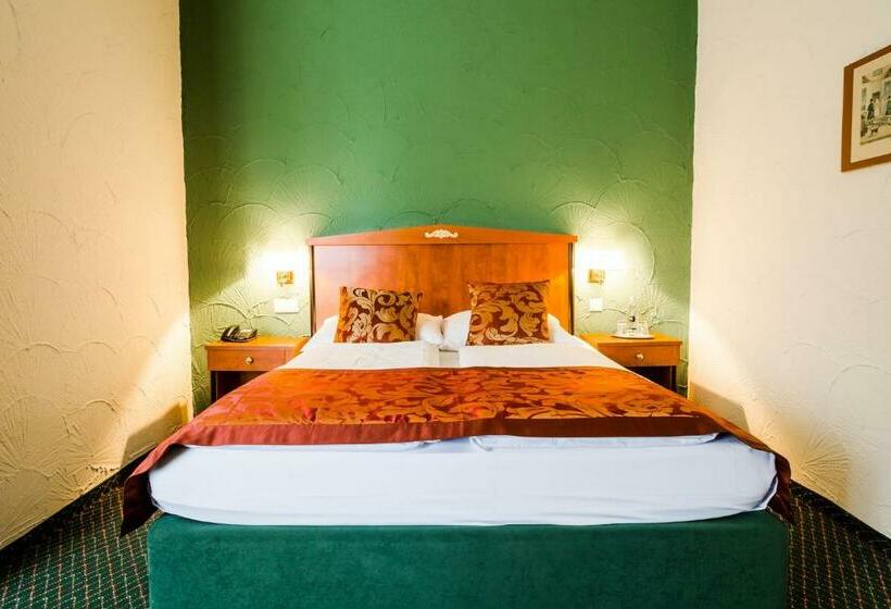 Номер бизнес-класса, Parkhotel Krone