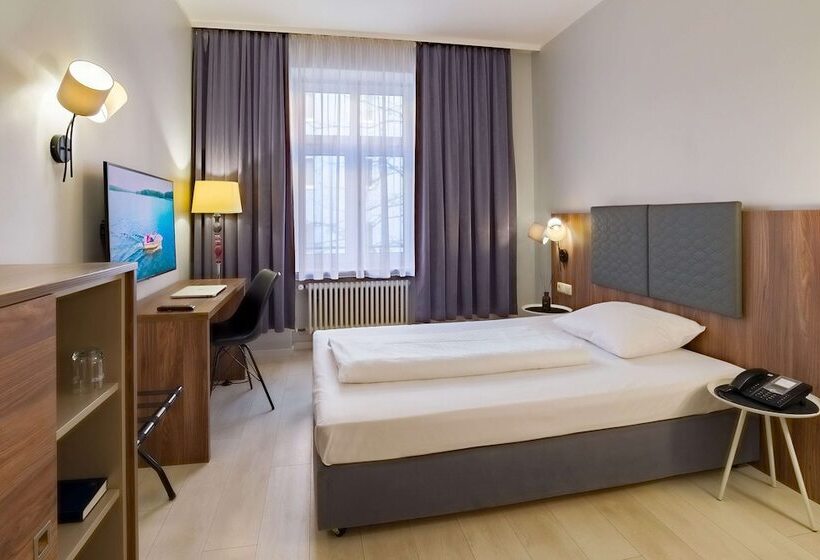 اتاق استاندارد یک نفره, Astor