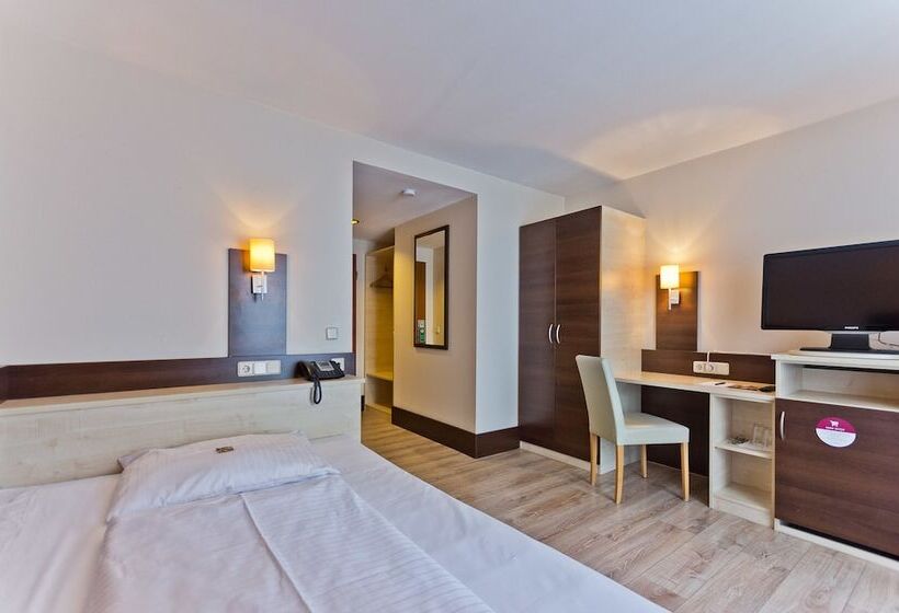 اتاق استاندارد یک نفره, Astor
