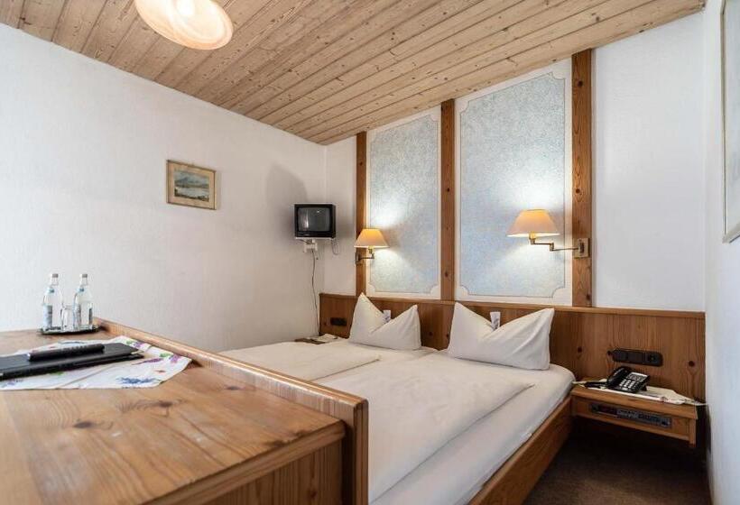 Номер Стандарт, Gasthof Zum Dragoner
