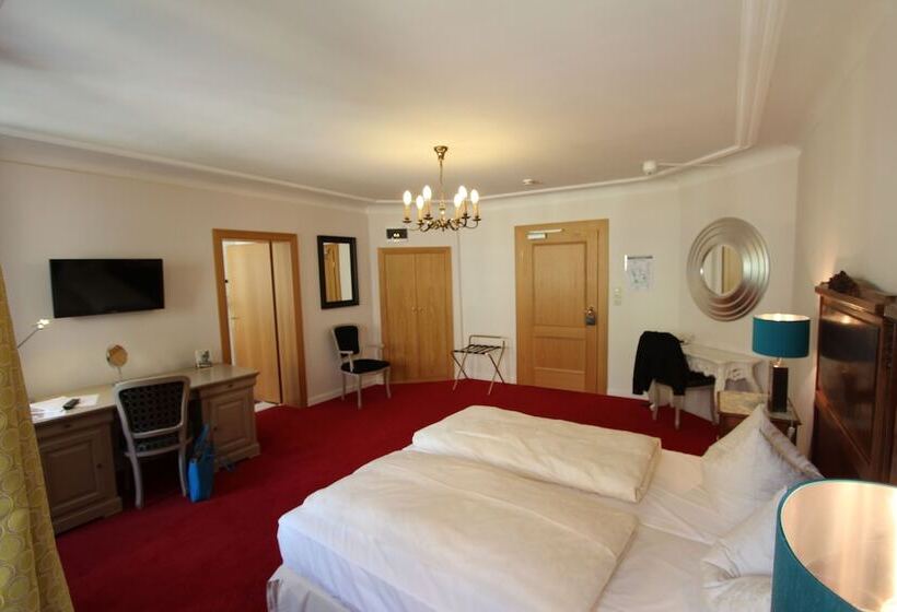 Номер Комфорт, Historik Hotel Goldener Hirsch Rothenburg
