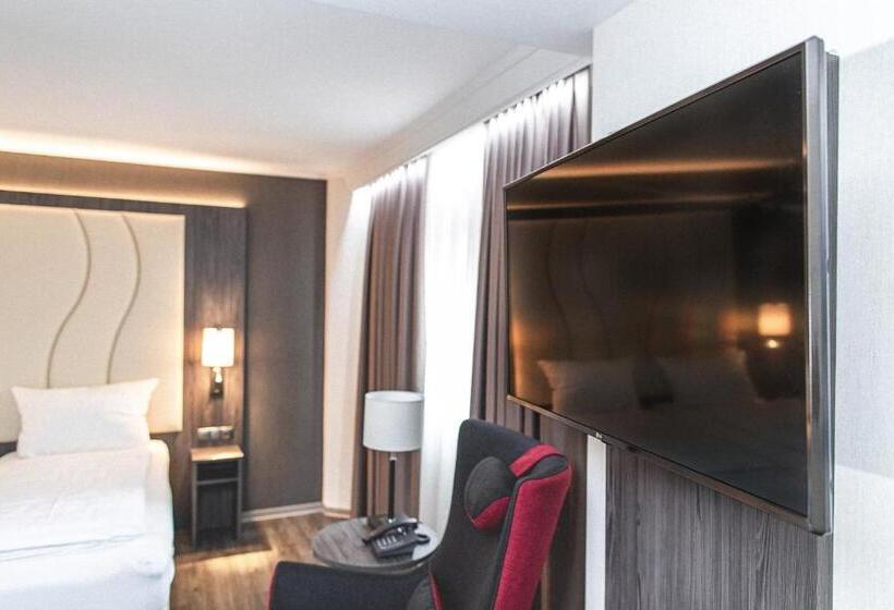 اتاق استاندارد سه نفره, Plaza Hotel Buchhorner Hof