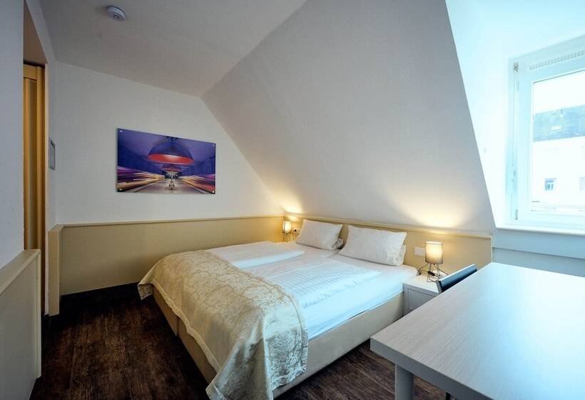 اتاق استاندارد, The 4you Hostel & Hotel Munich