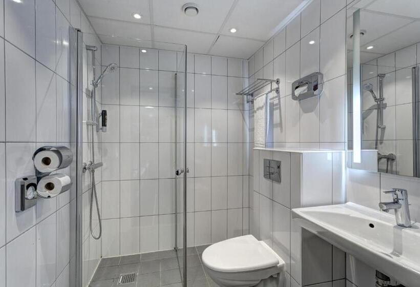 اتاق استاندارد چهار تخته, Urban House Copenhagen By Meininger