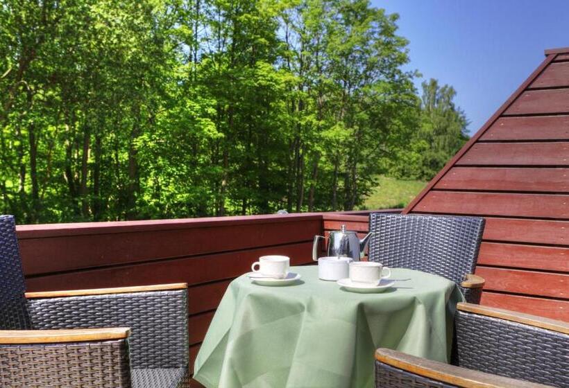 Семейный Номер, Bromølle Kro