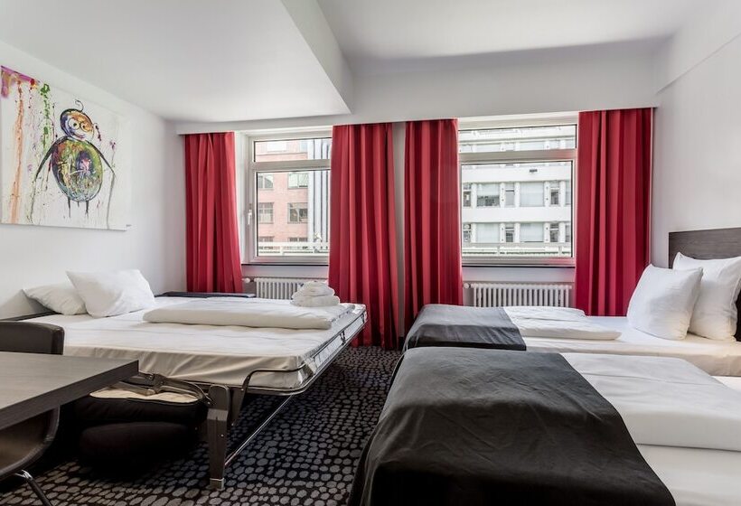 스탠다드 트리플 룸, Profilhotels Mercur