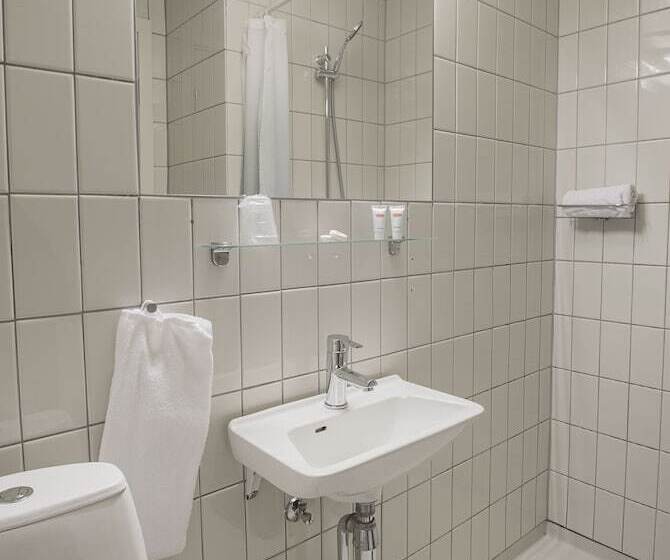 Номер Стандарт, Vinhuset