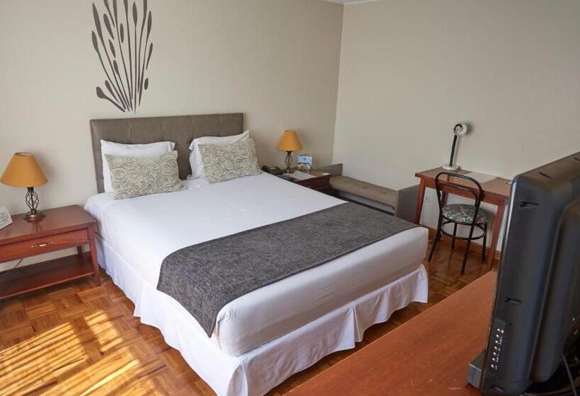 스탠다드 싱글 룸, Embassy Quito