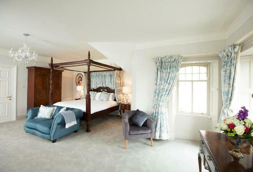 Люкс Повышенной Комфортности, Kilcoran Lodge Hotel & Leisure Centre