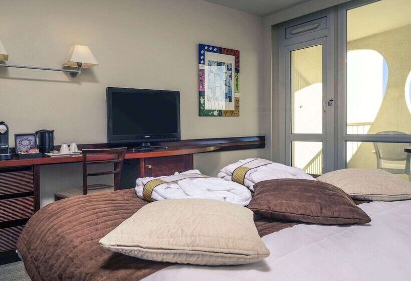 سوییت جونیور با چشم‌انداز دریا, Mercure Port La Grande Motte