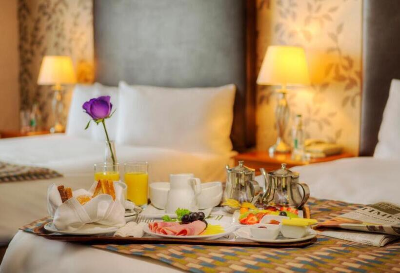 اتاق استاندارد, The Inn At Dromoland