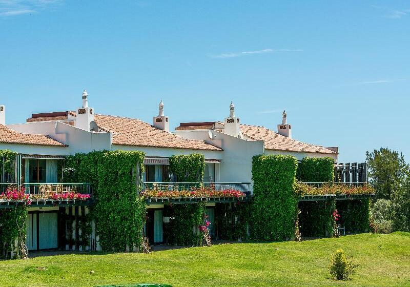 اتاق استاندارد, The Inn At Dromoland