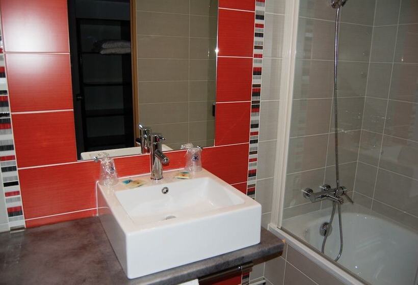 Номер Престиж, Hôtel Cositel, Cit Hotel Coutances