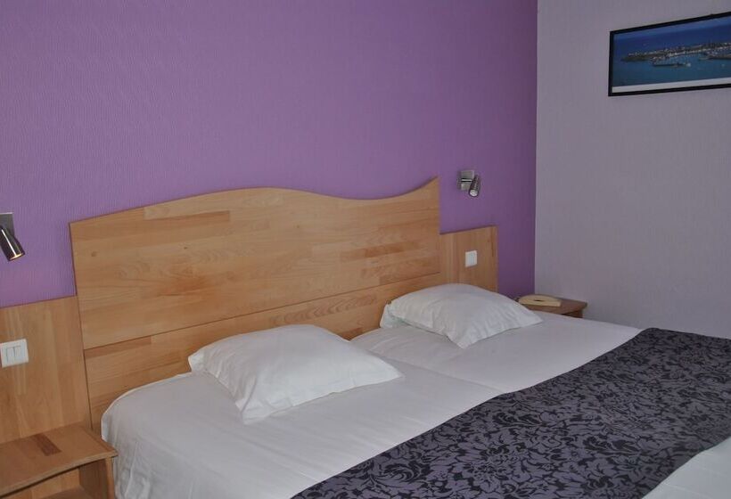 Номер Стандарт, Hôtel Cositel, Cit Hotel Coutances